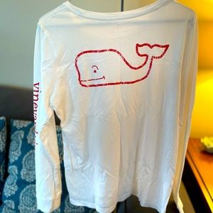 Vineyard Vines long sleeved tee. Maybe worn 1x